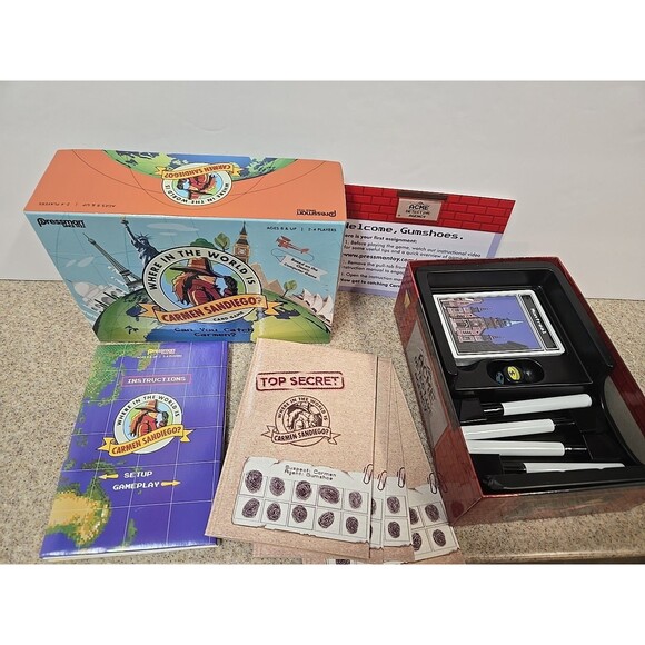 Where in the World is Carmen Sandiego? COMPLETE Card Game Unplayed Open Box - Picture 2 of 8